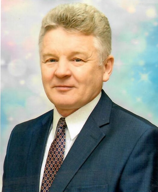 Мурзин Владимир Николаевич.